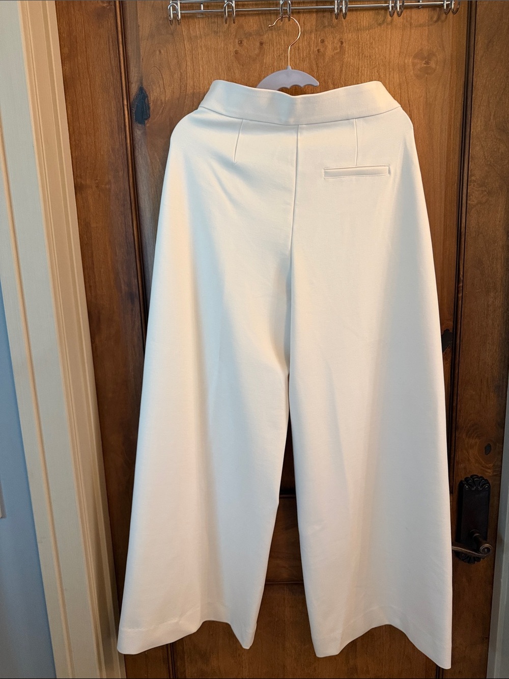 Banana Republic Cream Wide-Leg High-Rise Cropped Trousers - Picture 6 of 7